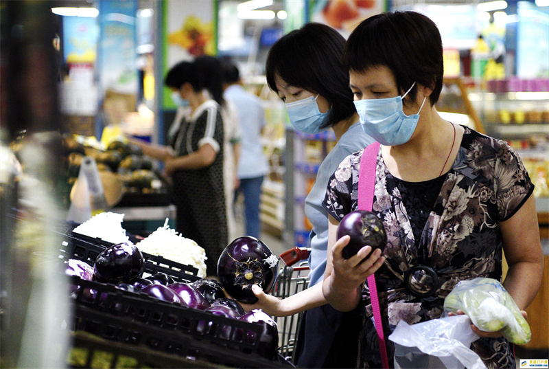 西安部分公共场所实施7天临时性管控见闻(图1) 西安部分公共场所实施7天临时性管控见闻(图1)