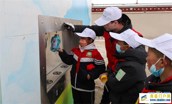 海拔4700米的乡村小学师生喝上了直饮水(图2) 海拔4700米的乡村小学师生喝上了直饮水(图2)