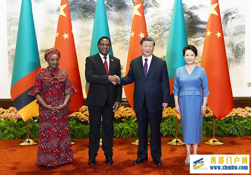 习近平同赞比亚总统希奇莱马会谈(图1) 习近平同赞比亚总统希奇莱马会谈(图1)