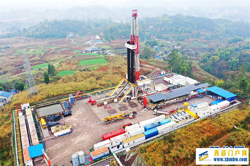 国内首个常压页岩气田单月产量预计创历史新高(图1) 国内首个常压页岩气田单月产量预计创历史新高(图1)