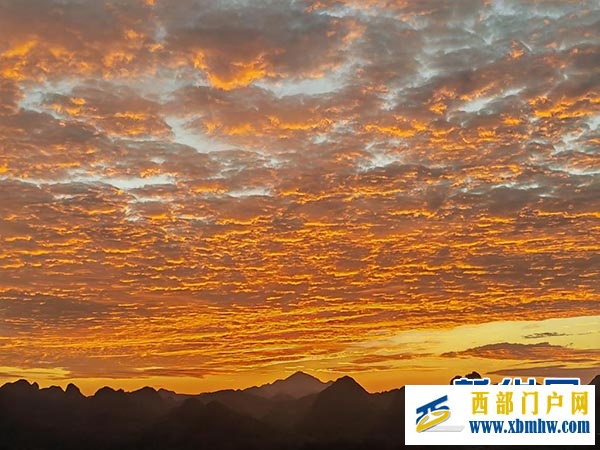 贵州荔波凤凰山：星空山野露营点燃国庆假期(图3)