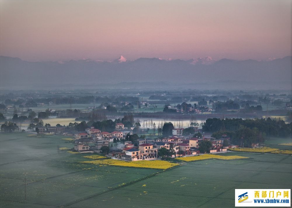 在成都｜从晨曦到夜色，感受生态之城的绿色脉搏(图2)